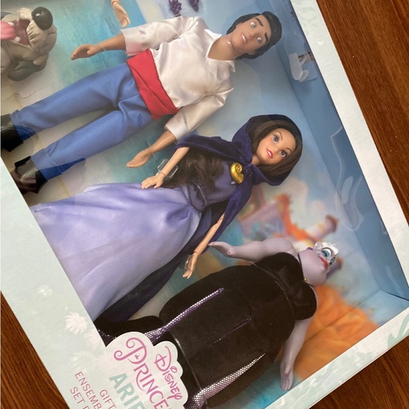 Disney little mermaid deluxe set - Picture 3 of 4